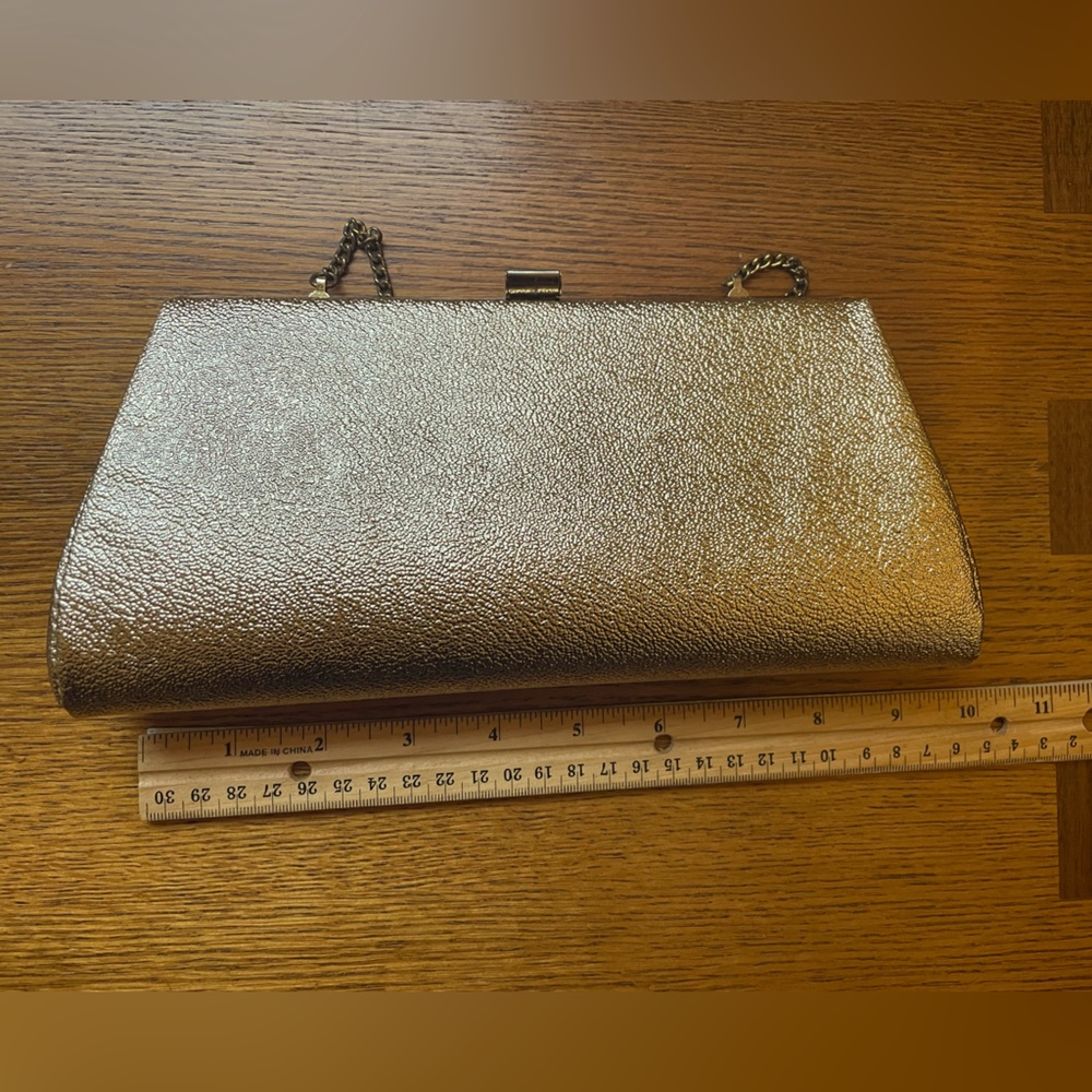 Gold clutch